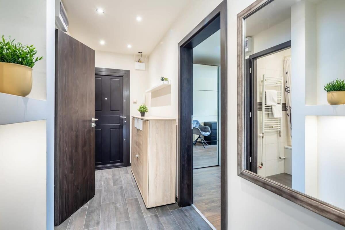 Cozy Quiet Apartment With A Balcony Βουδαπέστη Εξωτερικό φωτογραφία