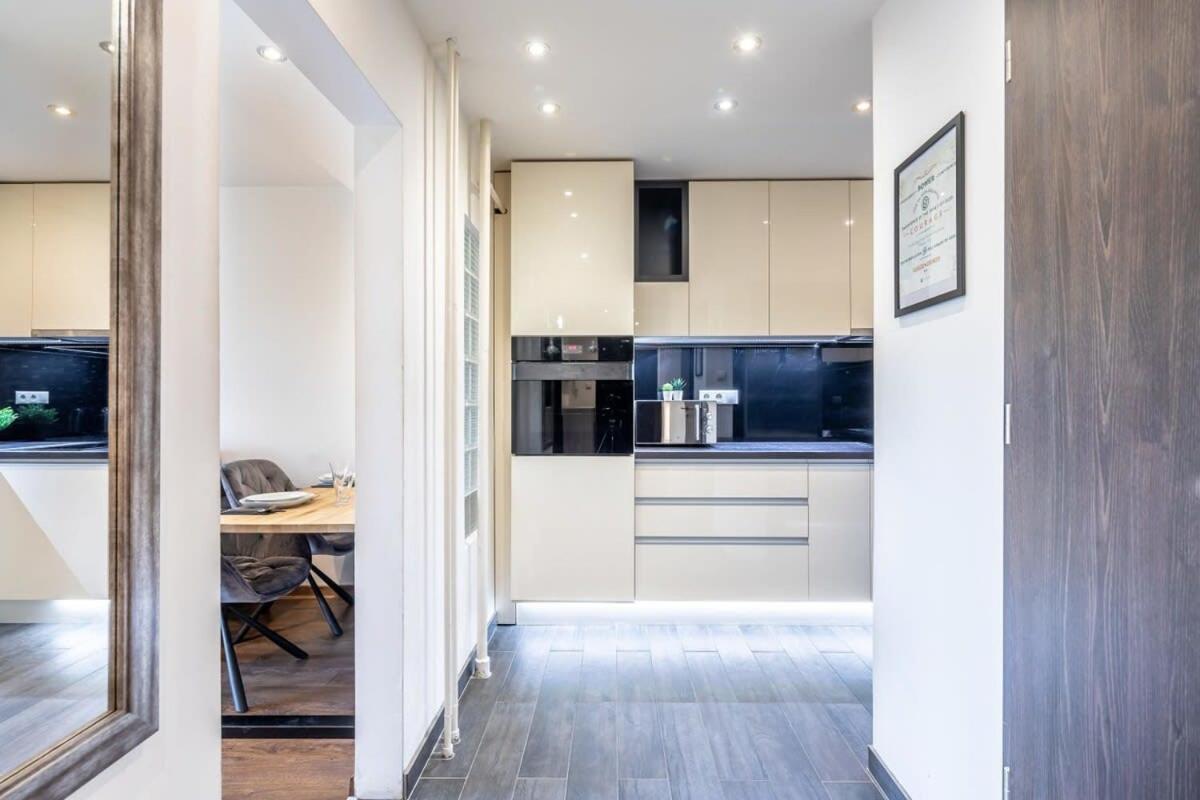 Cozy Quiet Apartment With A Balcony Βουδαπέστη Εξωτερικό φωτογραφία